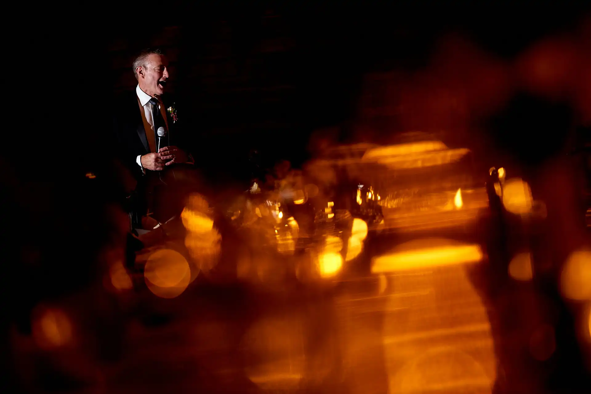 photographe mariage Paris - Discours du papa du marié lors du repas de mariage